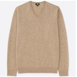 UNIQLO - men’s cashmere v-neck sweater